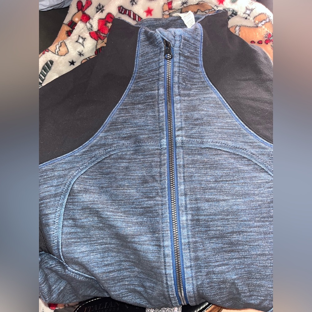 Lululemon Blue and Black Zip-Up
